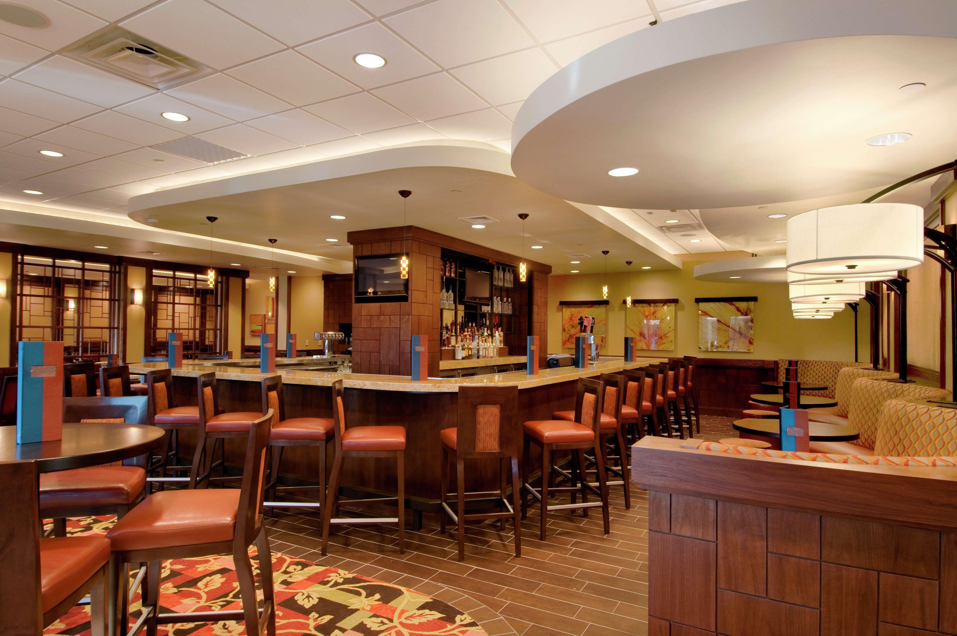 Hilton Long Island/Huntington Hotel Melville Restoran gambar