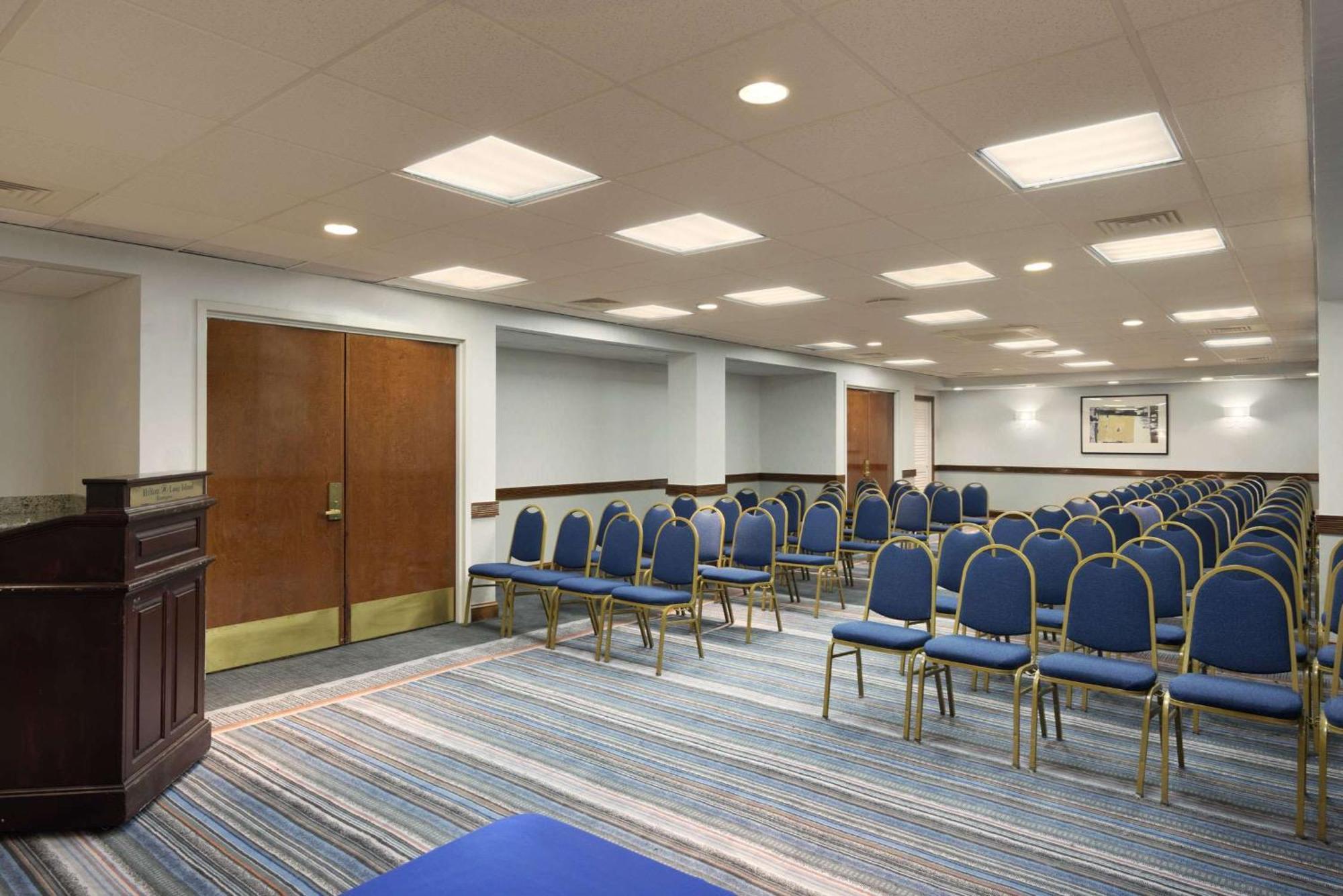 Hilton Long Island/Huntington Hotel Melville Luaran gambar
