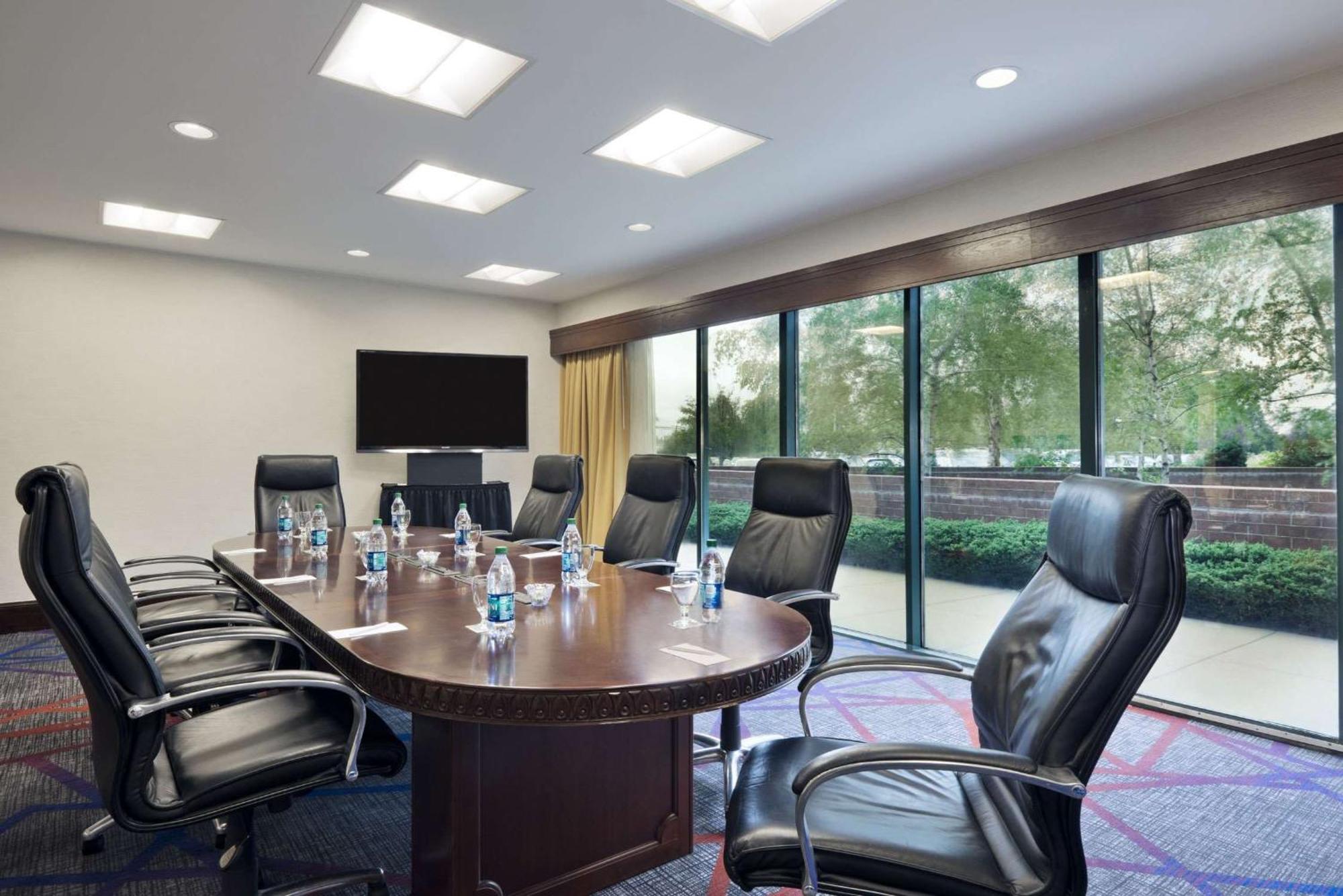 Hilton Long Island/Huntington Hotel Melville Luaran gambar